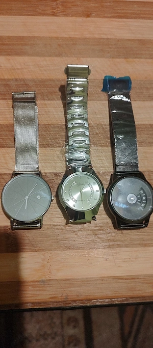 Vand ceasuri noi quartz 