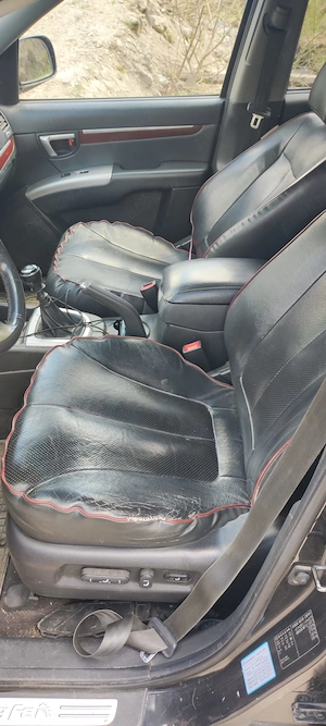 Hyundai Santa Fe 2.2 CRDi 4x4  full echipat - imagine 4