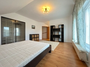 Casa de inchiriat in zona Bucovinei - imagine 24