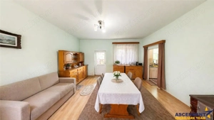 Casa cu spatiu comercial, 1.000mp teren anexe, areal Central, Reghin

 - imagine 5