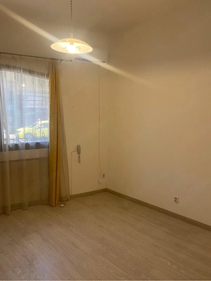 inchiriez Garsoniera Piata Romana - ASE - imagine 2