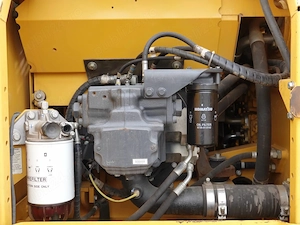 Komatsu PC210LC - imagine 5