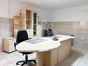 Spatiu comercial de vanzare ultracentral in zona Primariei Oradea - imagine 3