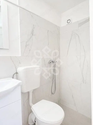 Spatiu comercial de vanzare ultracentral in zona Primariei Oradea - imagine 9
