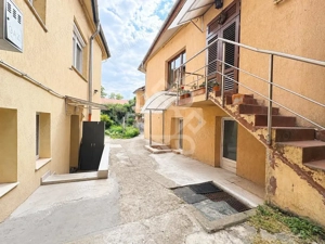 Spatiu comercial de vanzare ultracentral in zona Primariei Oradea