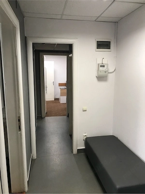 inchiriez ap 4 camere amenajat pt birou - imagine 10