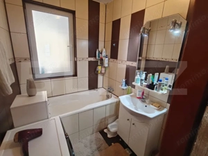 Apartament 2 camere mobilat, 3 balcoane, etaj 1, parcare, zona Eroilor - imagine 8