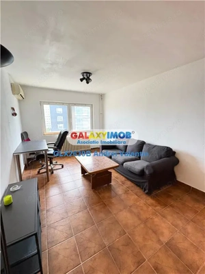 Apartament 3 Camere - Piata Victoriei - Titulescu - Bloc 1985 - imagine 3