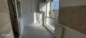 Garsoniera spatioasa Tractorul - imagine 6