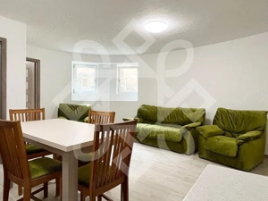 Apartament cu 3 camere de vanzare ultracentral in Oradea - imagine 2