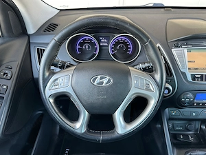 Hyundai iX-35 2.0 Diesel 136 CP An 2011 - imagine 7