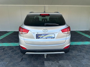 Hyundai iX-35 2.0 Diesel 136 CP An 2011 - imagine 4
