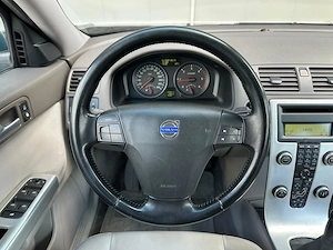 Volvo S40 2.0 Diesel 163 CP An 2010 - imagine 7