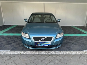Volvo S40 2.0 Diesel 163 CP An 2010 - imagine 2