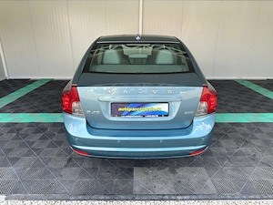 Volvo S40 2.0 Diesel 163 CP An 2010 - imagine 4