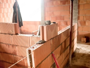 Execut lucrări în construcții  - imagine 3