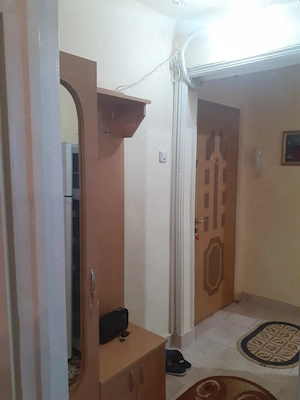 Vanzare  Apart. 3 camere cf.2, semidec., et.2 din 4, mobilat si supr. utila 44.mp. Zona Viziru 1,    - imagine 18