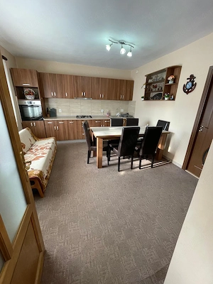 Vând apartament la casa cu 5 camere, Aradul Nou, zona Tabacovici  - imagine 2