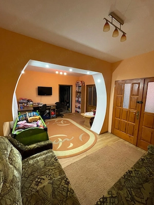 Vând apartament la casa cu 5 camere, Aradul Nou, zona Tabacovici  - imagine 6