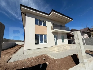 Casă modernă,  150 mp utili, teren 476 mp, zona Cetate