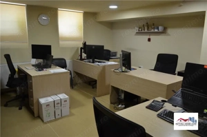 Spatiu pentru Birouri 2 Camere de Vanzare Zona Centrala - imagine 3