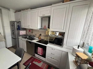 Apartament 3 camere, 70 mp, 2 bai, loc parcare- Zona Lipovei - imagine 8