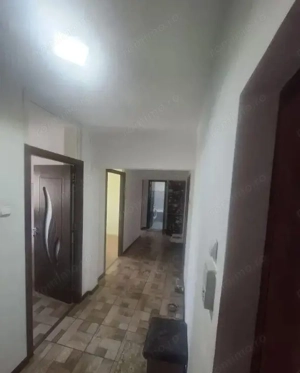 Apartament 3 camere | 77 mp total | Etaj 8/8 | Judetean -Centrul Civic– Brașov - imagine 3