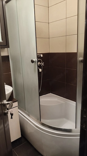 Predeal-Apartament cu doua camere -ultracentral - imagine 5