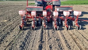 Semănătoare porumb