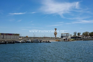 Apartament cu 2 camere,conf.1 în Stațiunea Costinești, 200m până la plajă 