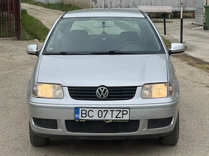 Vând Volkswagen Polo 1.4 benzină, an 2002 - imagine 2