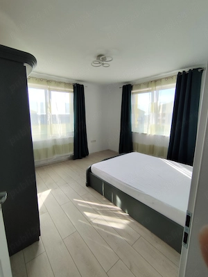 De închiriat apartament 2 camere - imagine 8