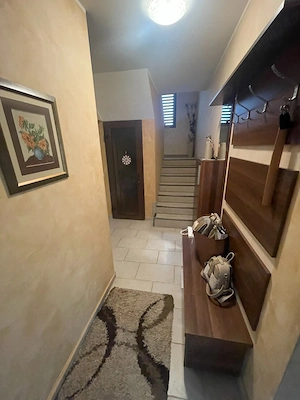 Casa de vanzare in urisor  - imagine 4