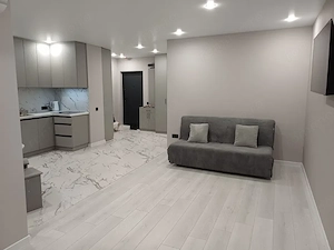 Garsoniera zona Regie  - imagine 2