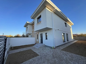 Pozitie excelenta. Asfalt. Duplex Nou - Mosnita. 4 camere. La Cheie.  - imagine 3