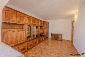 Decomandat, 2camere, insorit, balcon, loc parcare, 2 boxe, Astra, Brasov - imagine 9