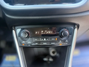 Suzuki SX4 S-Cross 1.0 Benzină 111 CP 2018 - imagine 8