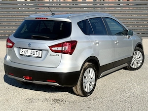 Suzuki SX4 S-Cross 1.0 Benzină 111 CP 2018 - imagine 3