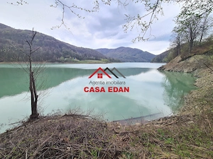 Teren intravilan in Valea Doftanei cu iesire la Parajul Paltinu--1000 mp--130e mp