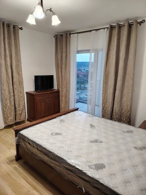 Ofer pentru inchiriere ap.2 camere Bloc nou Gara Mare - imagine 2