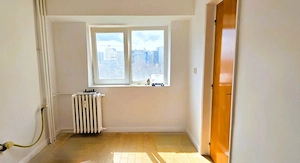 Apartament de închiriat, 3 camere, spațios și luminos Piața Victoriei-nemobilat - imagine 6