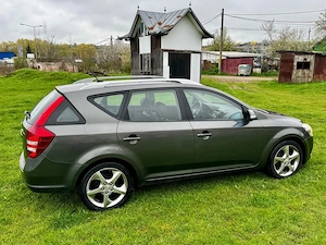 Kia Ceed EcoDynamics 1.6CRDI E5 - imagine 5