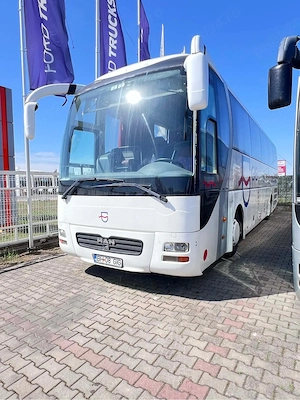 Vand autocar Man. Pret negociabil