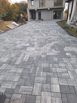 Ofer servicii complete de amenajări curți cu pavele. - imagine 3