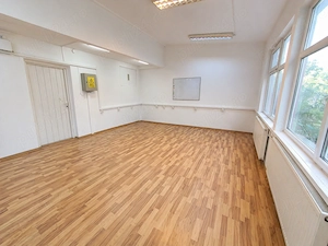 Spațiu central Galați   ideal birou   cursuri   luminos, gata de lucru - imagine 2