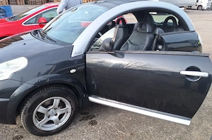 dezmembrez citroen pluriel - imagine 3