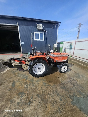 tractoras japonez - imagine 2