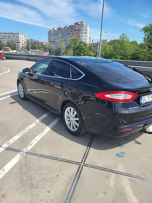 Ford mondeo Mk5 - imagine 4