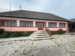 Casă de vânzare - imagine 2