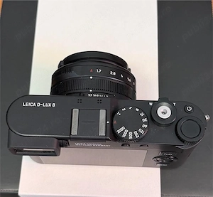 Leica D-lux 8 
